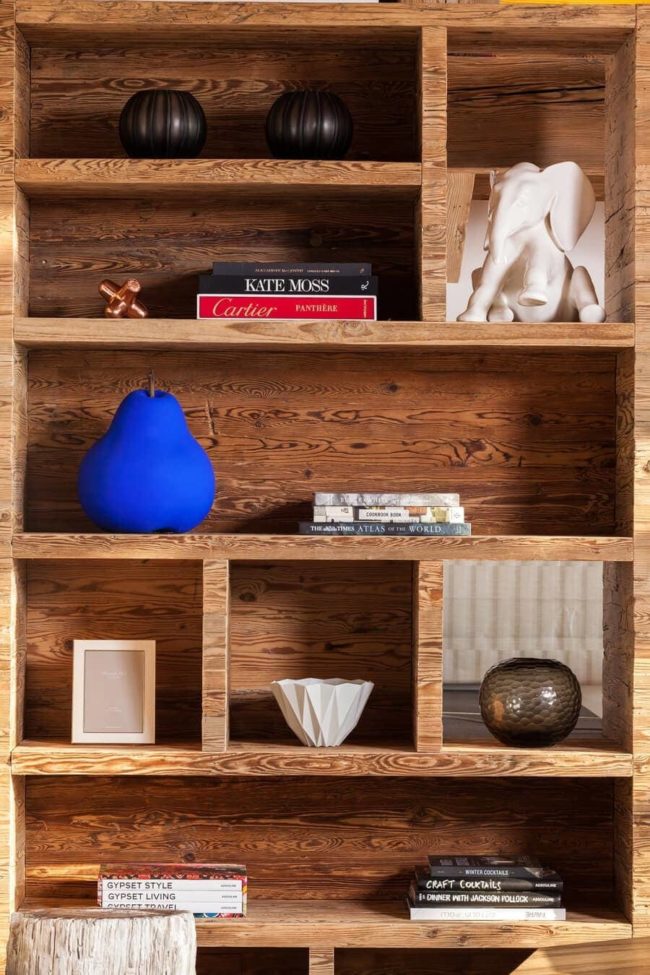Verbier_Chalet_Interior_Design_Joinery_Shelves-650x975